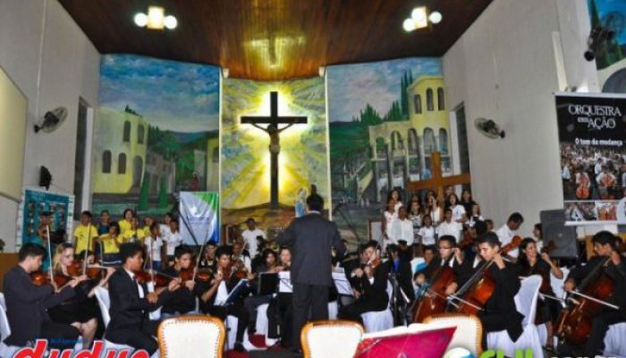 Filarmônica Orquestra em Ação se apresenta na Catedral São João Bosco