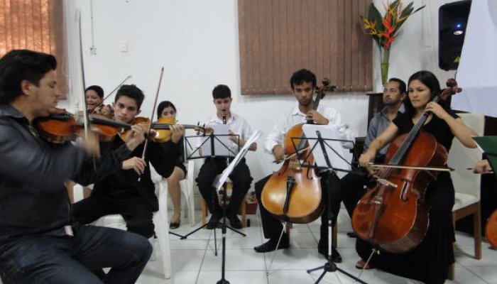 Igreja Adventista convida Orquestra em Ação apresentação 