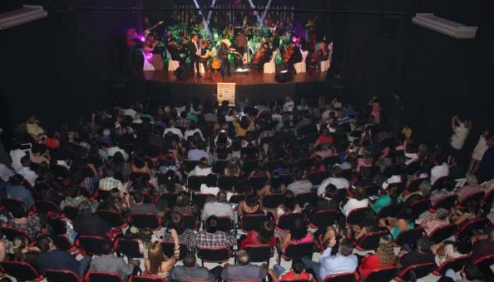  Orquestra em Ação & Grego fazem apresentação triunfal em Ji-Paraná